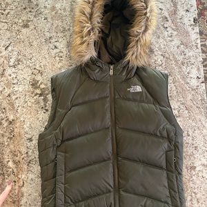 Women’s NorthFace Vest